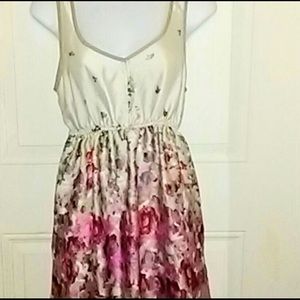 Tunic dress w/leggings.